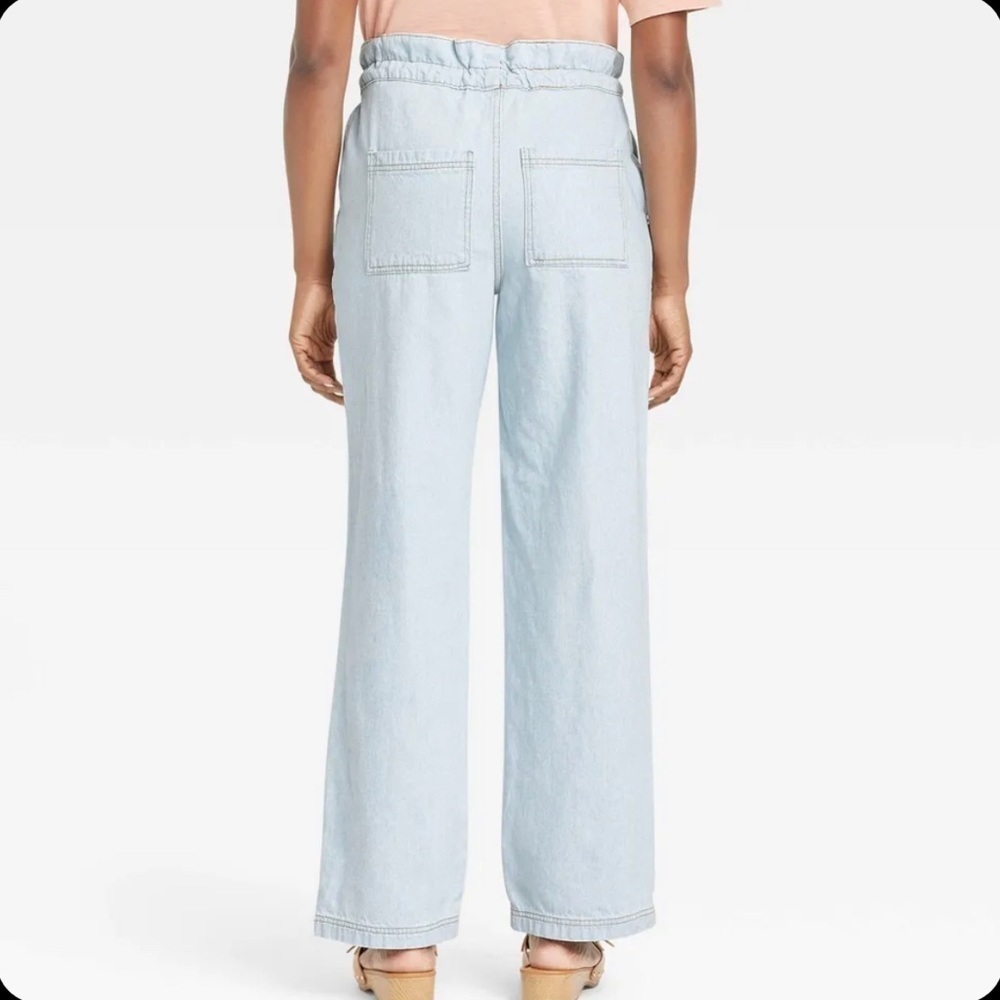 Women’s Wide Leg Jeans - Picture 2 of 6